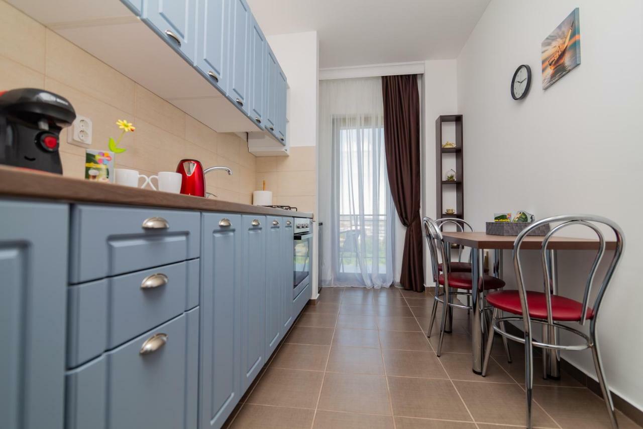 קלוז'-נאפוקה Aparthotel Laura מראה חיצוני תמונה