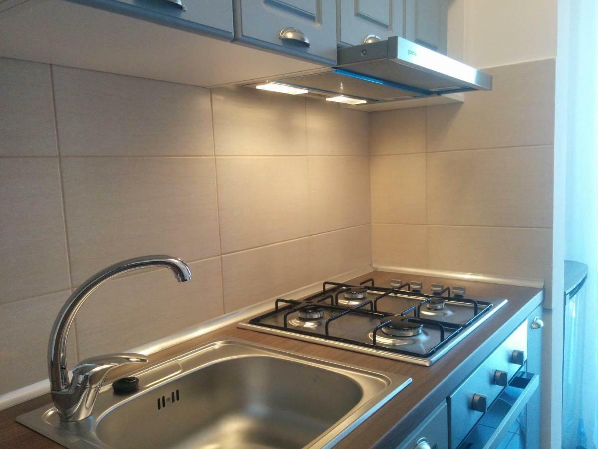 קלוז'-נאפוקה Aparthotel Laura מראה חיצוני תמונה